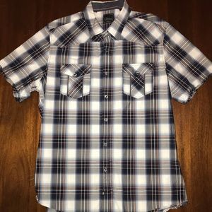 7 Diamonds Short Sleeve Button Up
